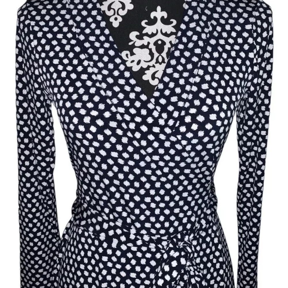 NWT. Banana Republic Knit Wrap Dress - Picture 3 of 5